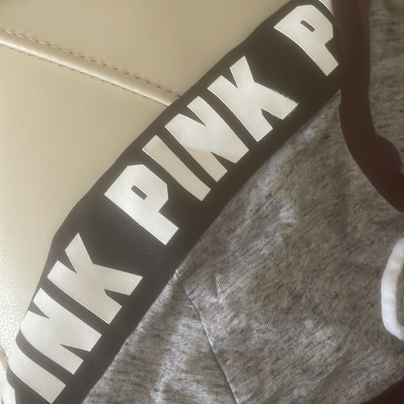 VS PINK short sleeve Tee - Picture 5 of 5